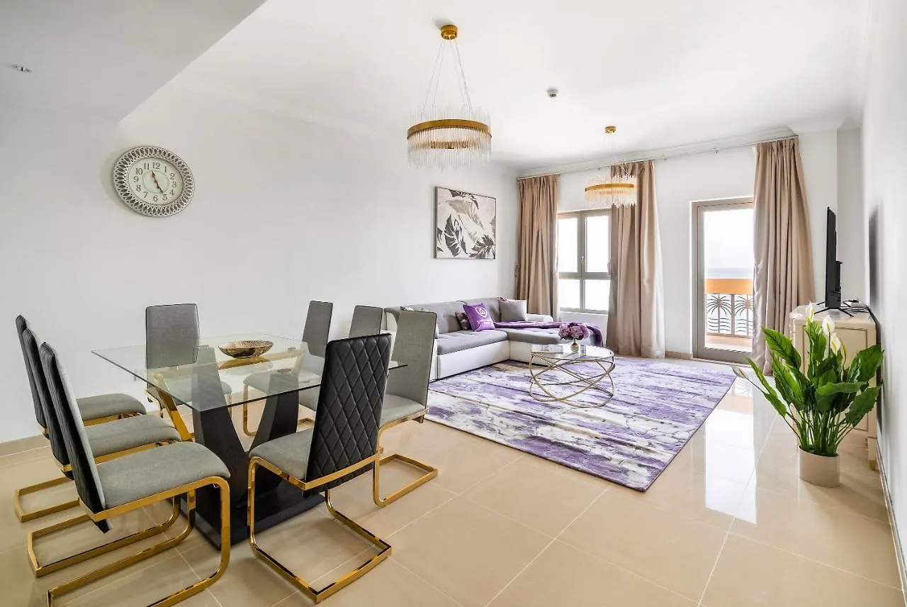 Amazing Beachfront Apartments Near Atlantis Waterpark By Simply Comfort