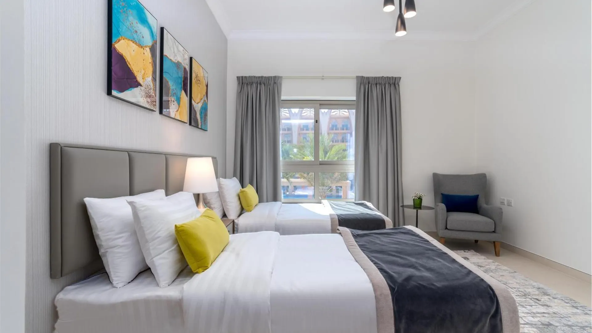 Amazing Beachfront Apartments Near Atlantis Waterpark By Simply Comfort 0*, Дубай ОАЭ