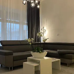 ferienwohnung-an-der-therme.com-bavaria.com/
