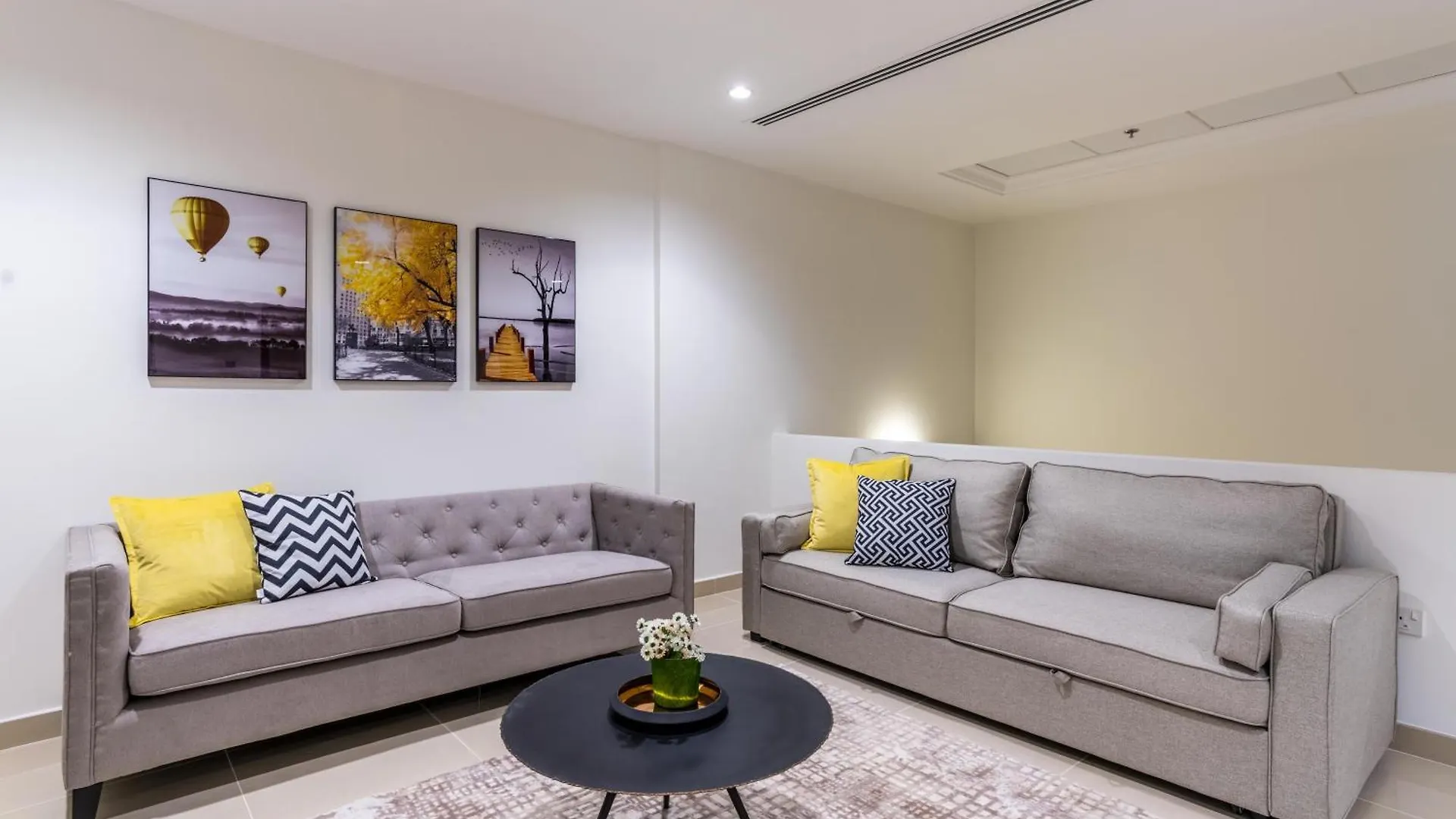 Simply Comfort In Sarai Palm Jumeirah دبي