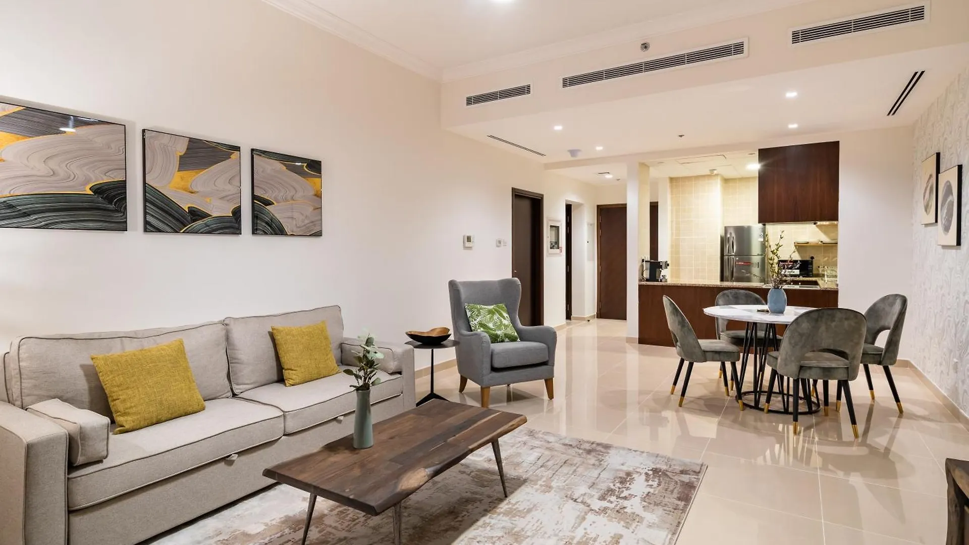 Simply Comfort In Sarai Palm Jumeirah دبي الإمارات العربية المتحدة