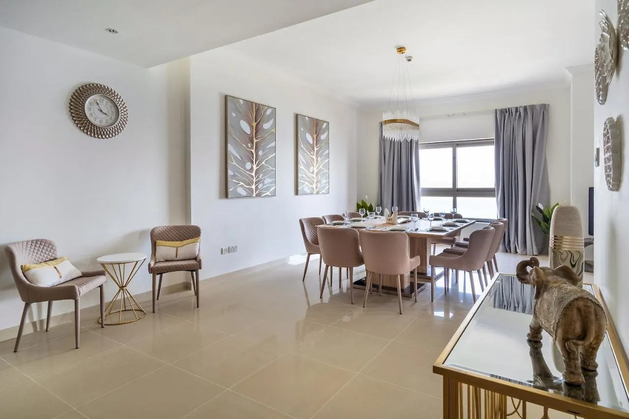 Simply Comfort In Sarai Palm Jumeirah Dubai 0*,  United Arab Emirates