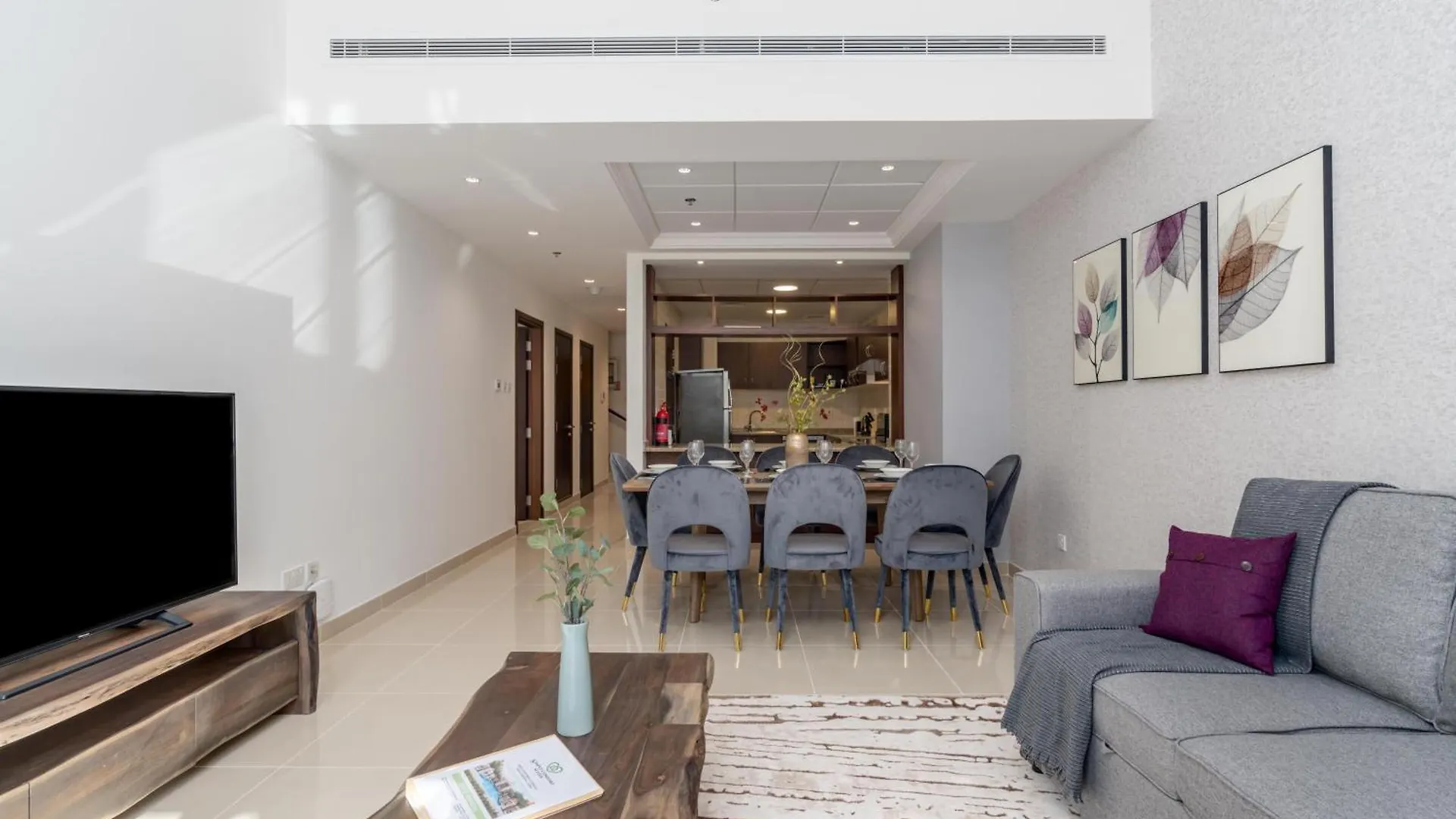 Simply Comfort In Sarai Palm Jumeirah Dubai 0*,  United Arab Emirates
